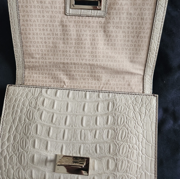 Kate Spade Crossbody - Picture 2 of 3